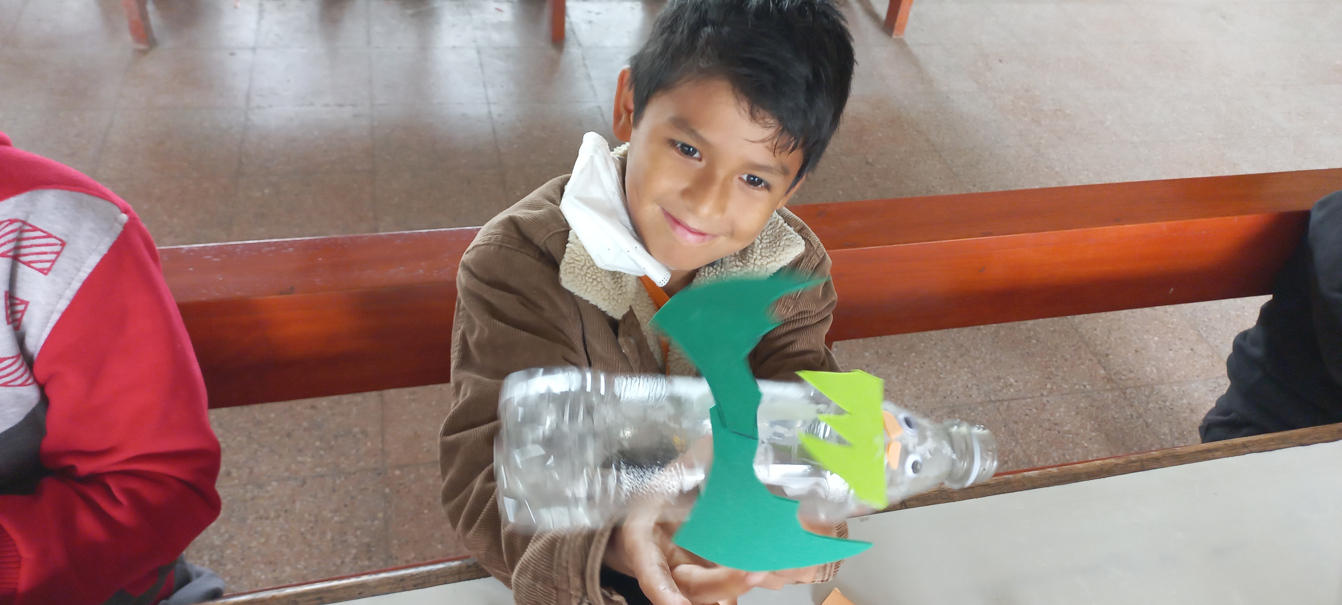 Donación de ropa traperos de Emaús Perú Lima
